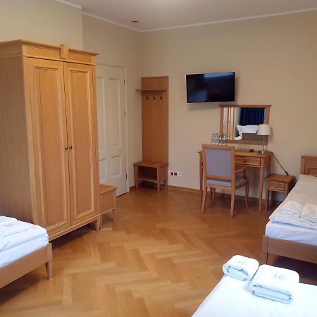 Kasztanowy Palac Swadzim Luaran gambar