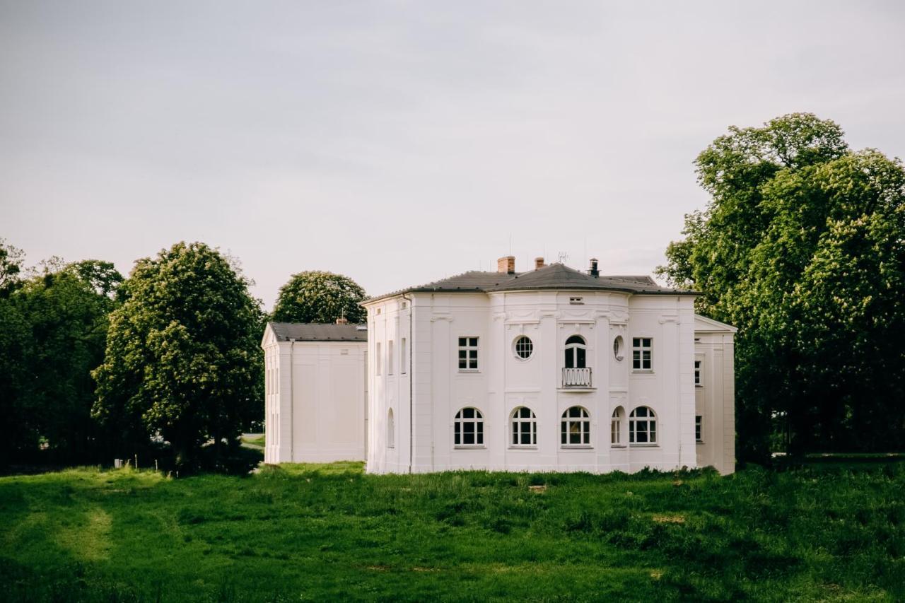 Kasztanowy Palac Swadzim Luaran gambar